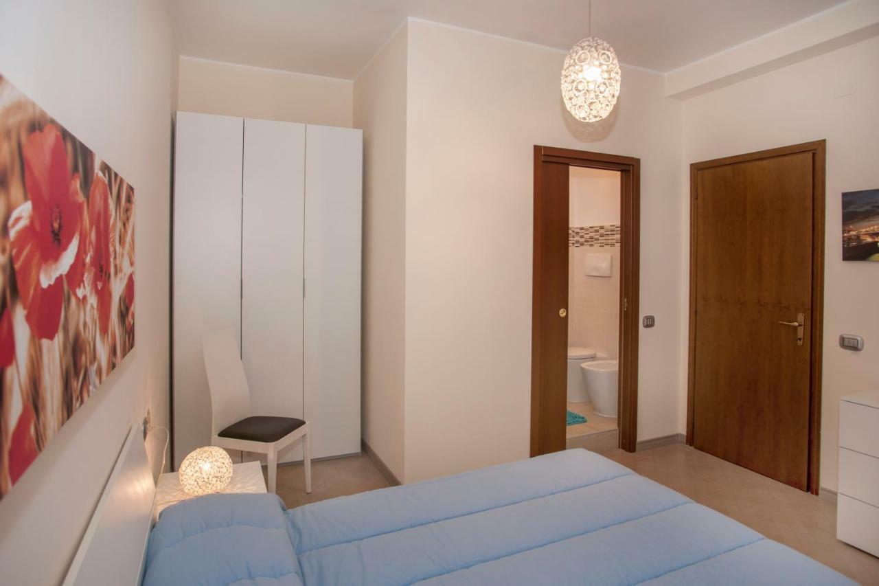 ברוגריו B&B Villa Aurora מראה חיצוני תמונה